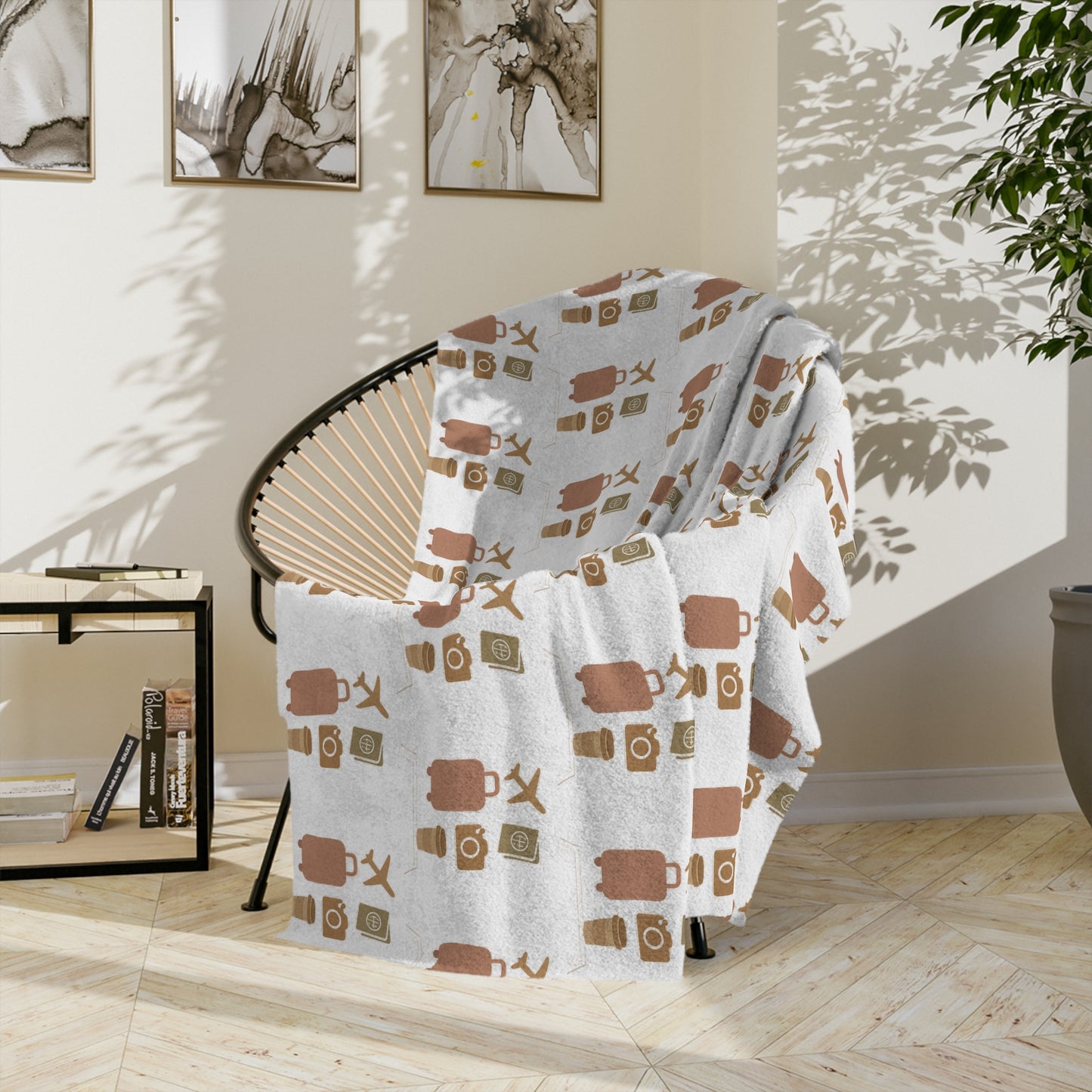 Travel Fun Velveteen Microfiber Blanket – Ultra-Soft Comfort with Wanderlust Style
